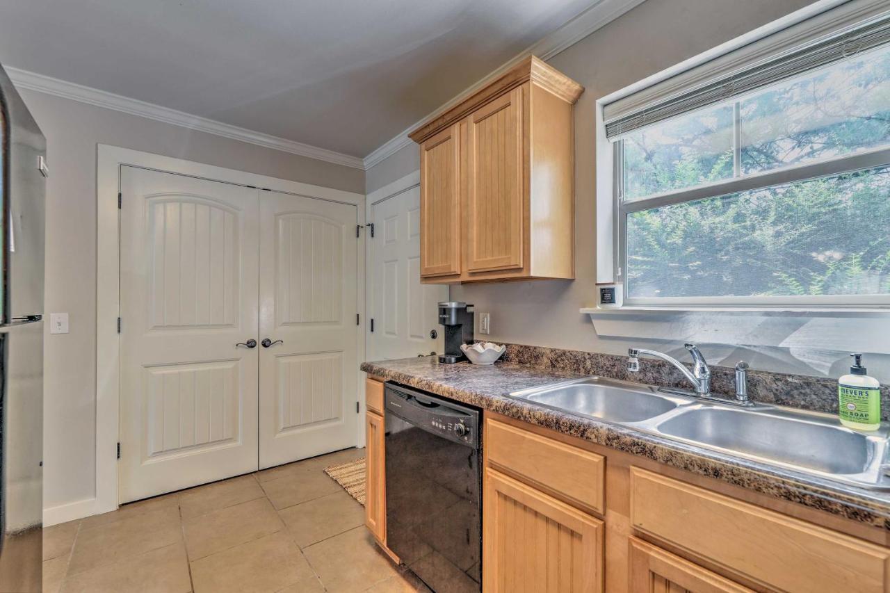 Charming Springdale Townhome About 5 Mi To Dtwn! Εξωτερικό φωτογραφία