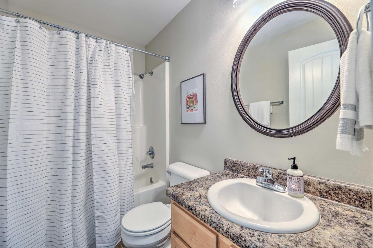 Charming Springdale Townhome About 5 Mi To Dtwn! Εξωτερικό φωτογραφία